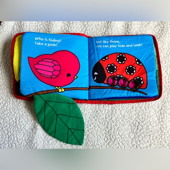 Cloth Baby Books & Teddy Bear Security Blanket - Picture 12 of 14